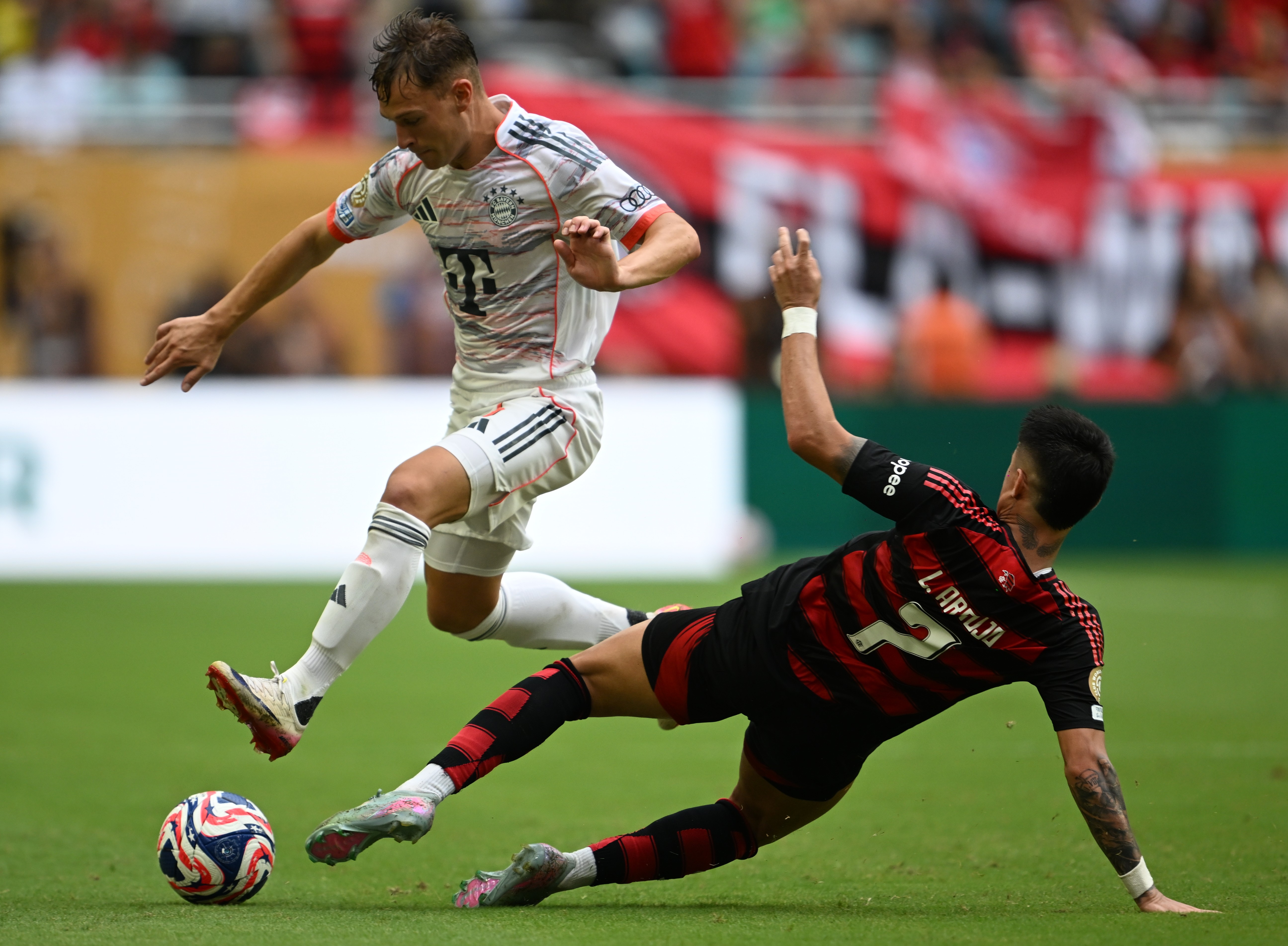 大发彩票-包含拜仁慕尼黑队员表现出色，率队取胜的词条