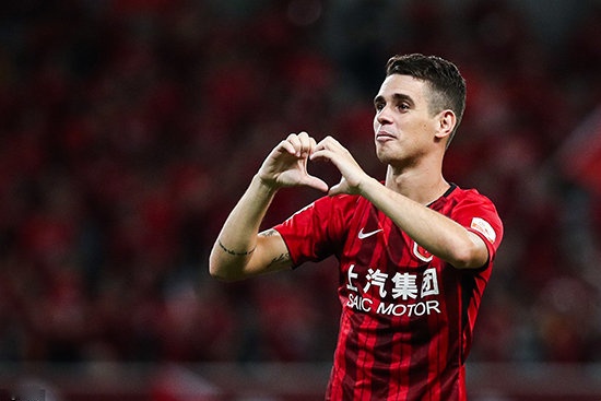 大发彩票-基达菲客场大胜，暂时占据领跑位置